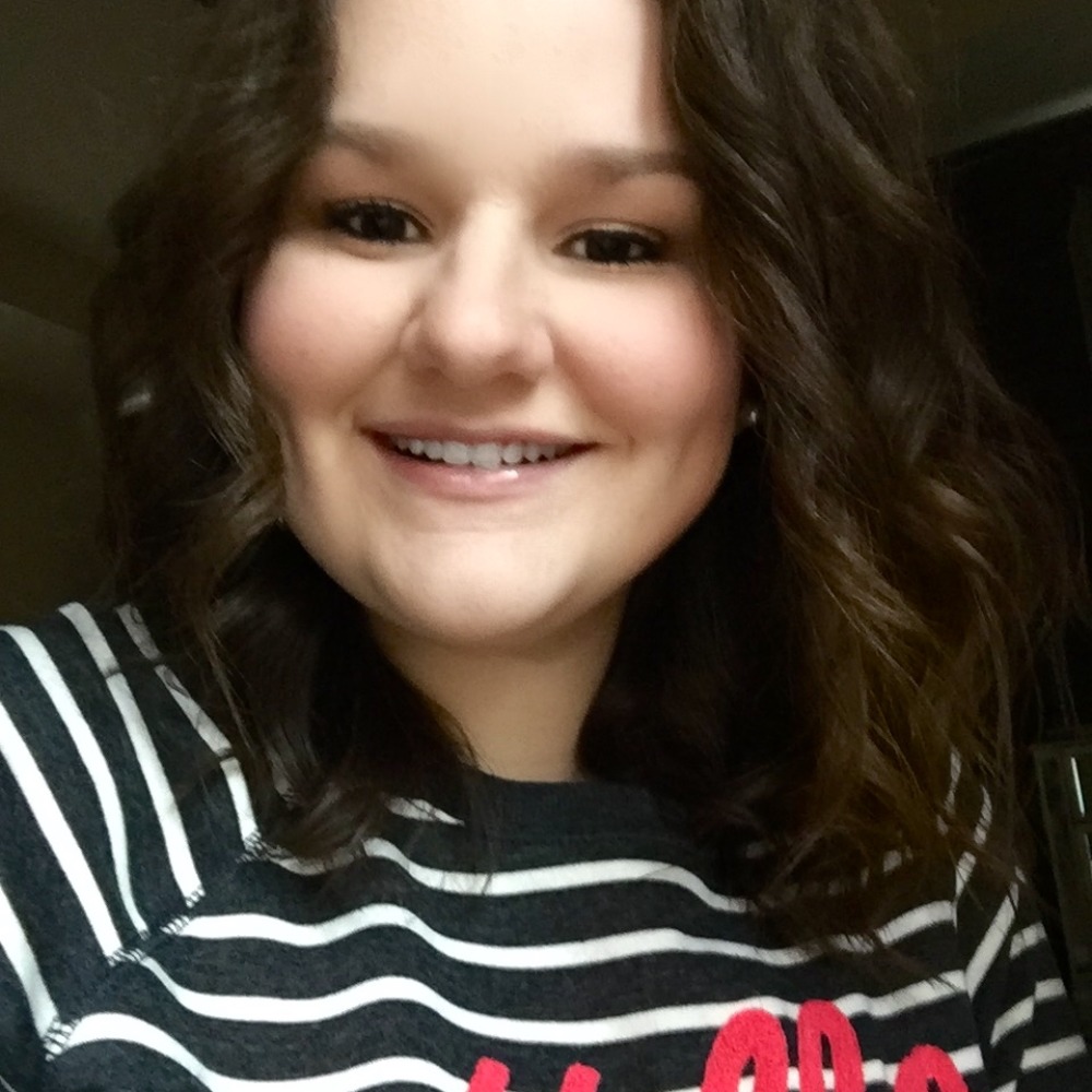 Meet your Posher, Whitney